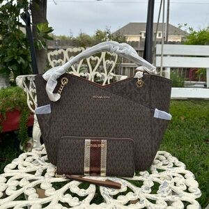 Michael Kors Brown Shoulder Bag and Wallet Set